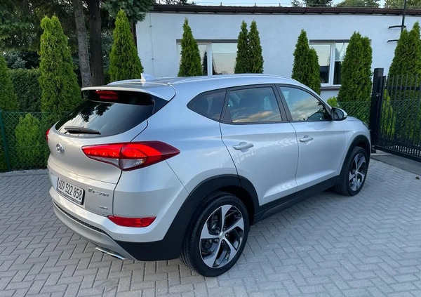 Hyundai Tucson cena 69900 przebieg: 77000, rok produkcji 2016 z Jarocin małe 254